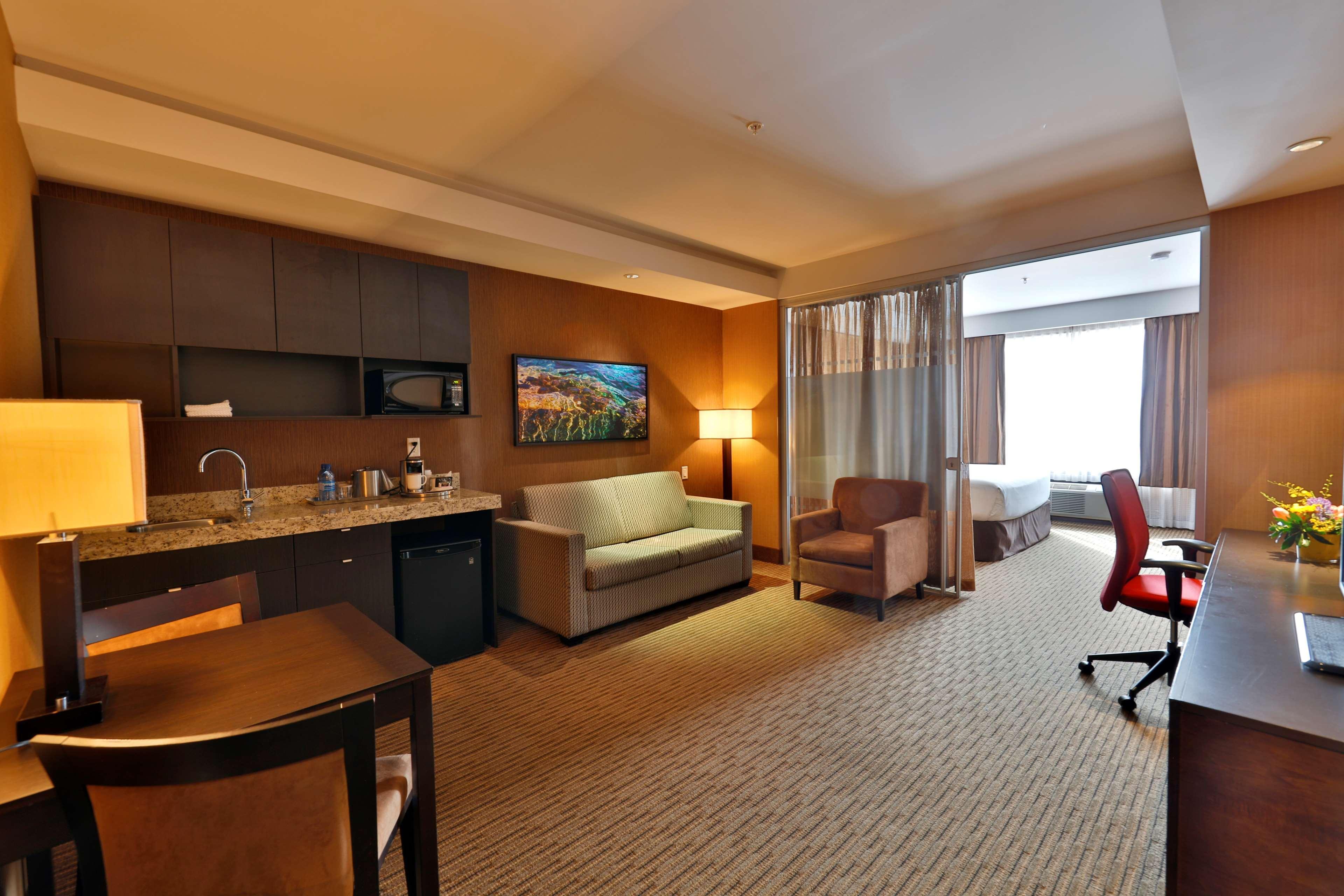Edmonton Hotel & Convention Center Edmonton Extérieur photo