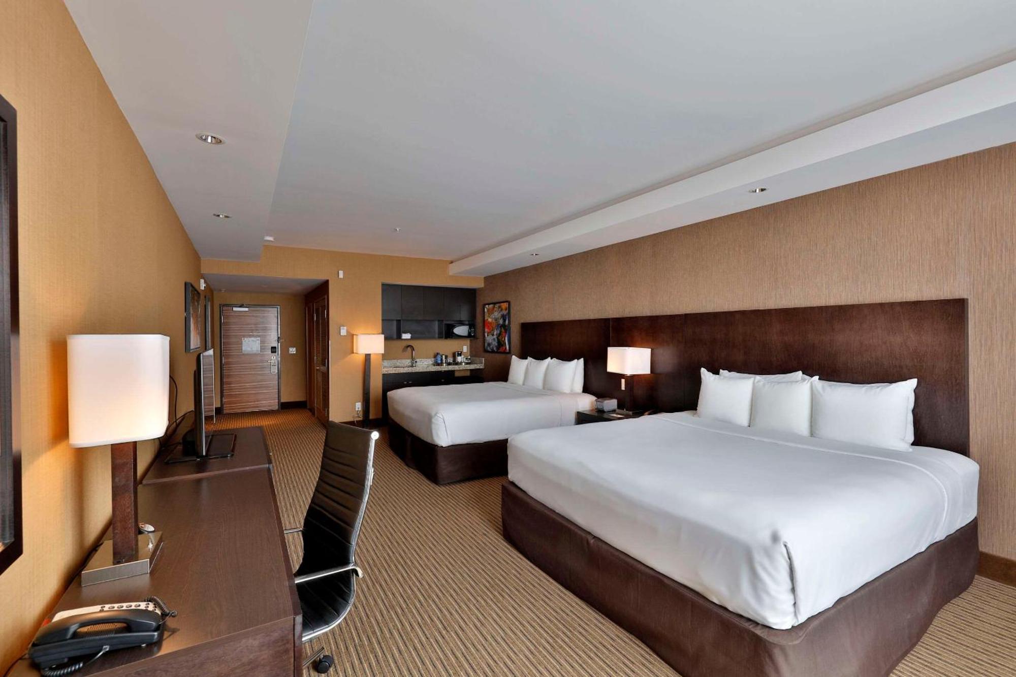 Edmonton Hotel & Convention Center Edmonton Extérieur photo