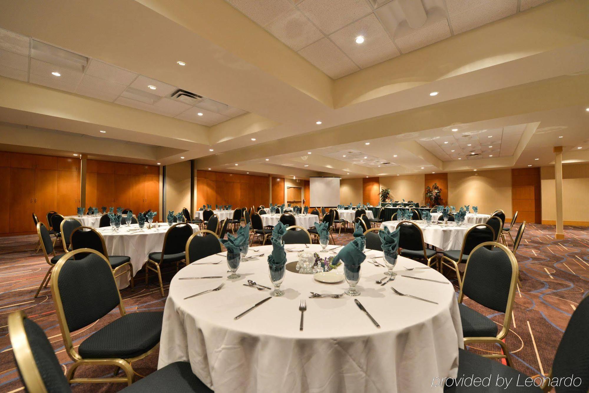 Edmonton Hotel & Convention Center Edmonton Extérieur photo