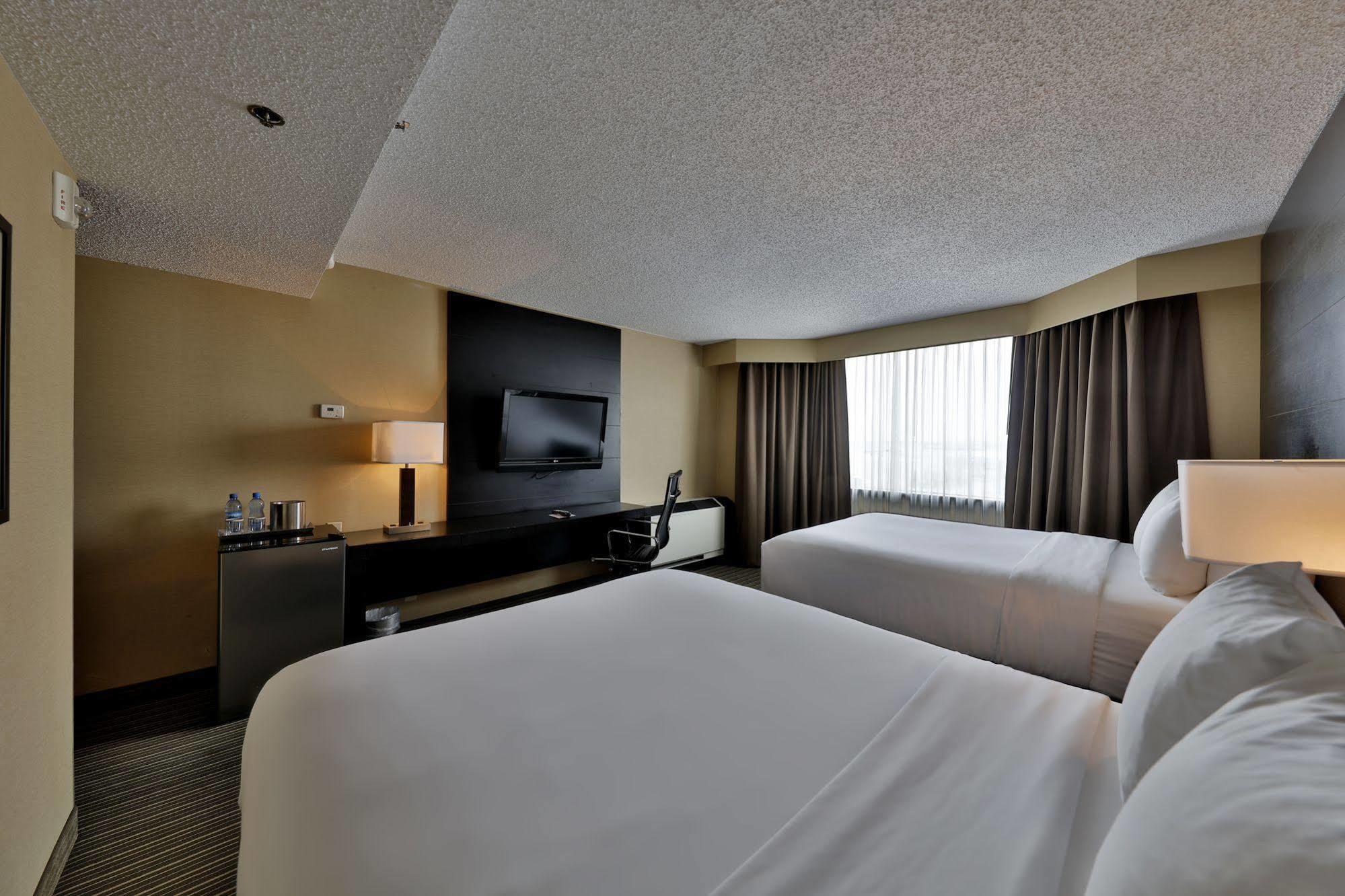 Edmonton Hotel & Convention Center Edmonton Extérieur photo