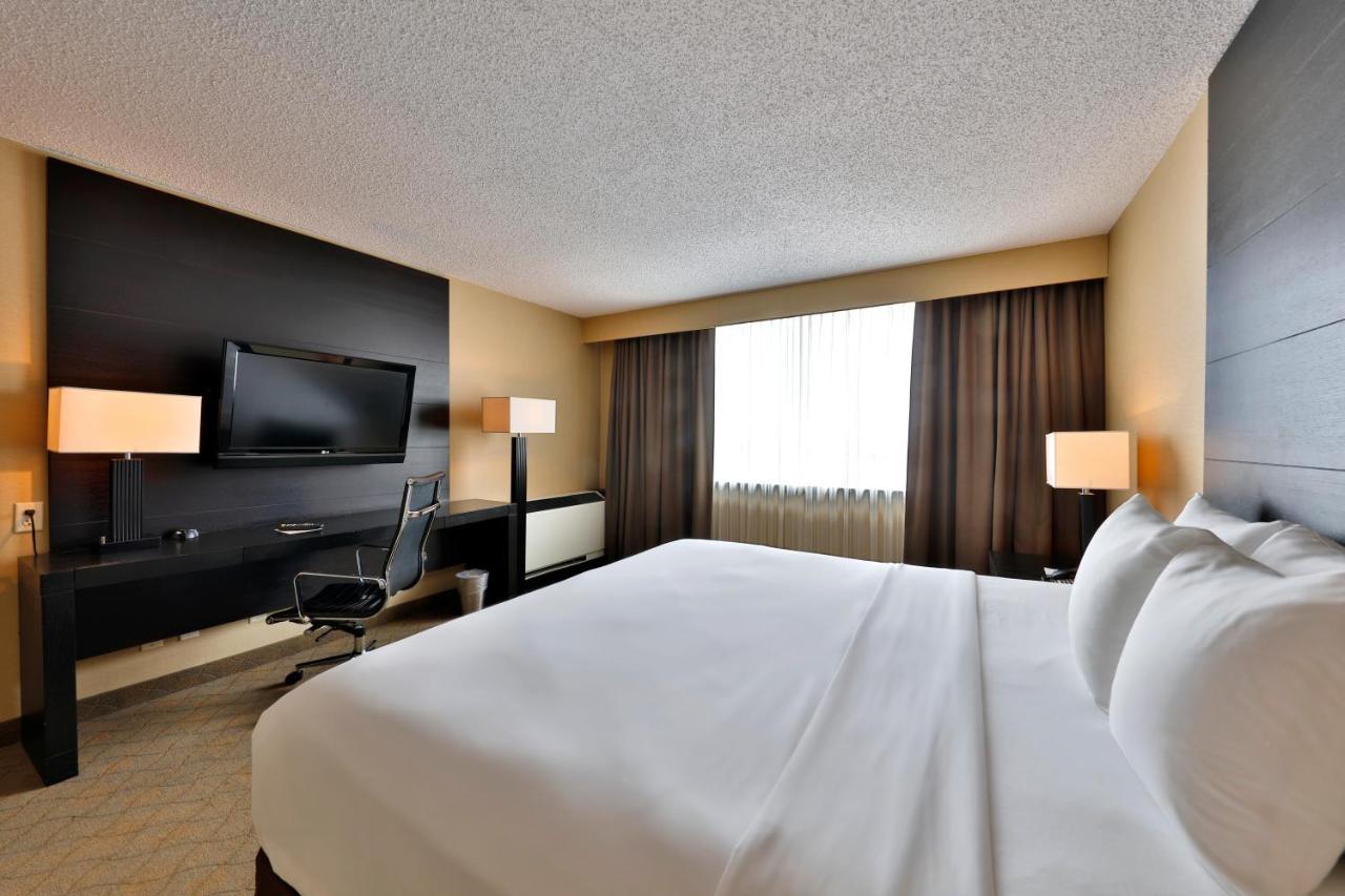 Edmonton Hotel & Convention Center Edmonton Extérieur photo